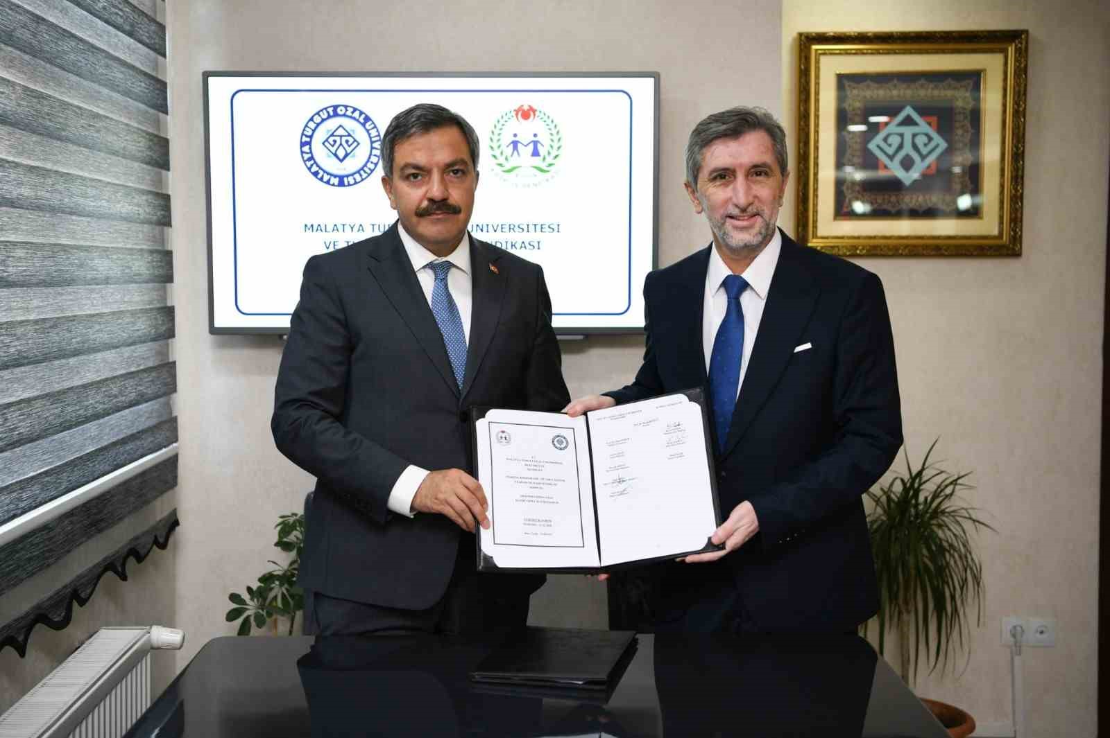 MT&Uuml; ile KOOP-İŞ Sendikası arasında toplu iş s&ouml;zleşmesi imzalandı
