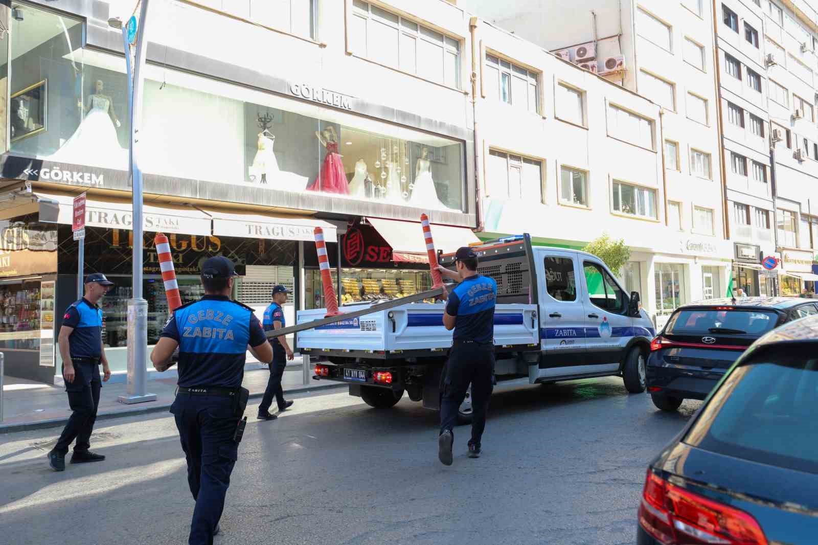 Kaldırım işgallerine zabıta müdahalesi