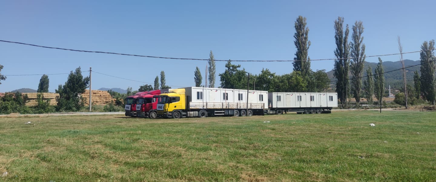 AFAD konteynerleri Sındırgı’da