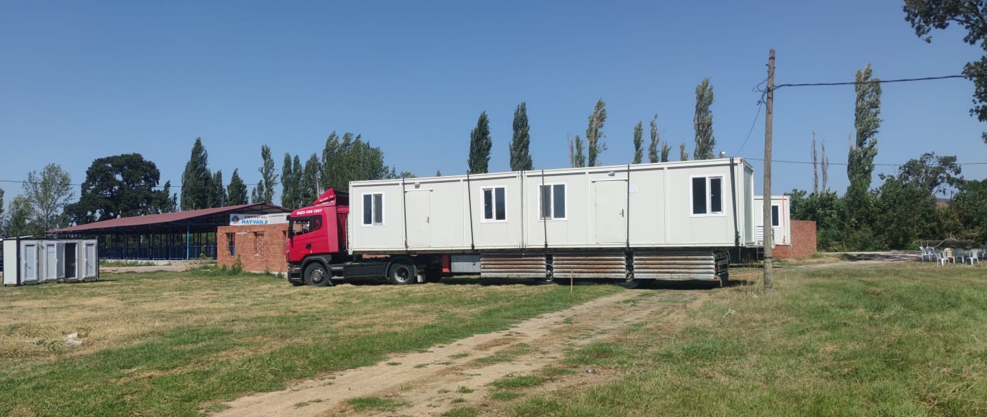 AFAD konteynerleri Sındırgı&rsquo;da
