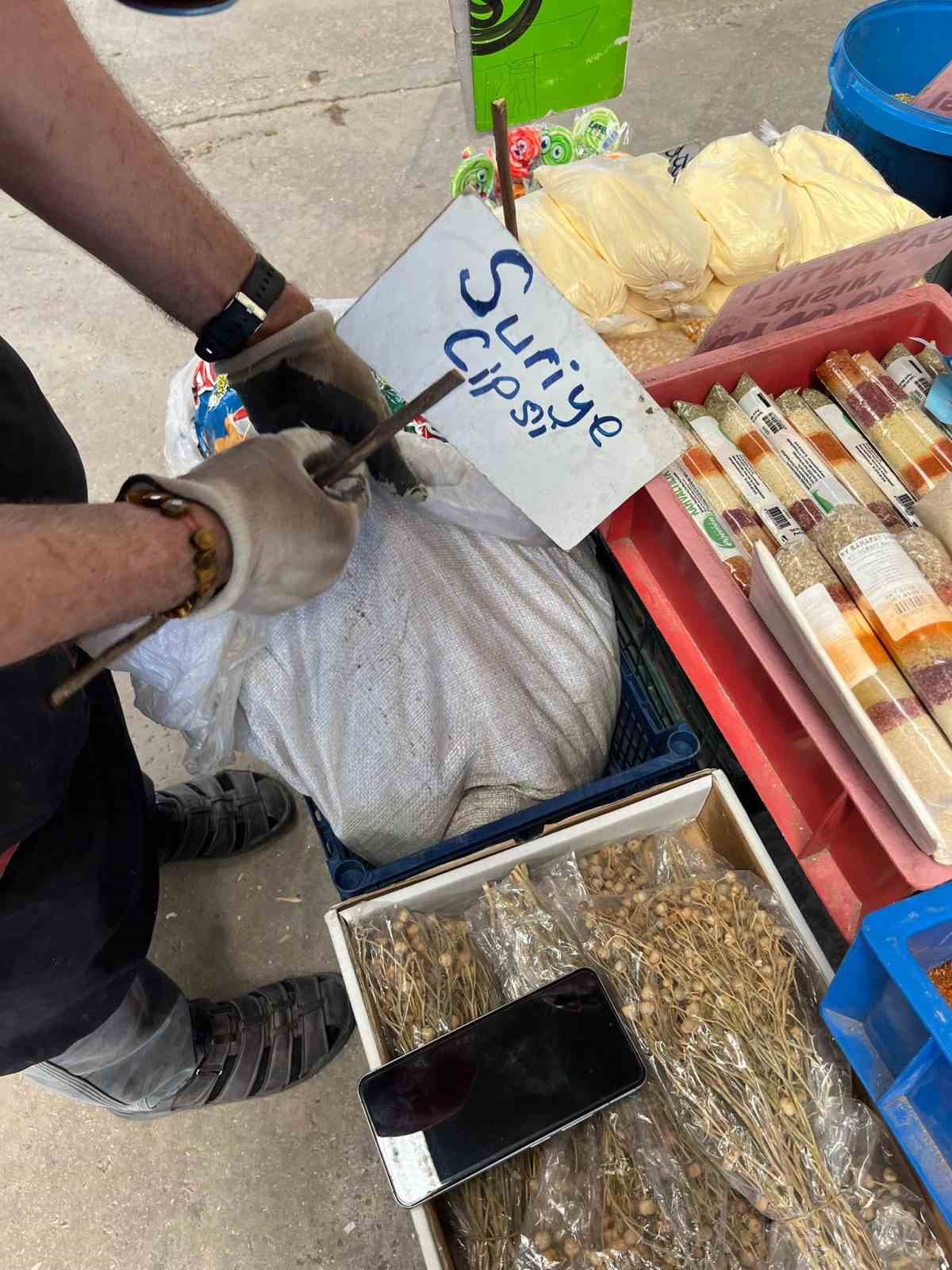 A&ccedil;ıkta satılan cipse el konuldu
