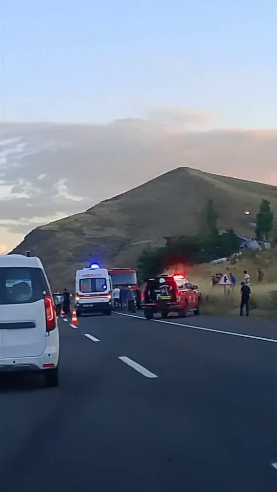 Erzurum’da otomobil takla attı: 1 ölü, 1 yaralı