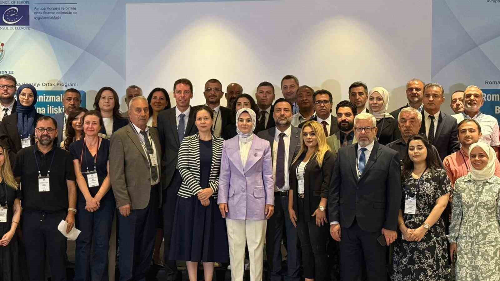 Bakan G&ouml;ktaş: "Roman vatandaşlarımıza y&ouml;nelik faaliyetlerimizin sahada etkisini artırmak i&ccedil;in yerelleşmeye &ouml;zel &ouml;nem veriyoruz"
