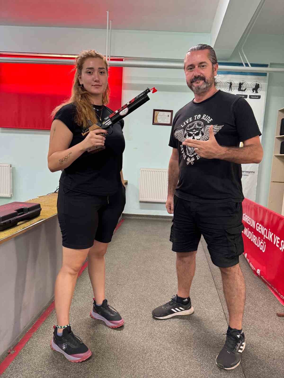 Giresunlu milli atıcı Şimal Yılmaz, Yusuf Dikeç’in izinden gidiyor