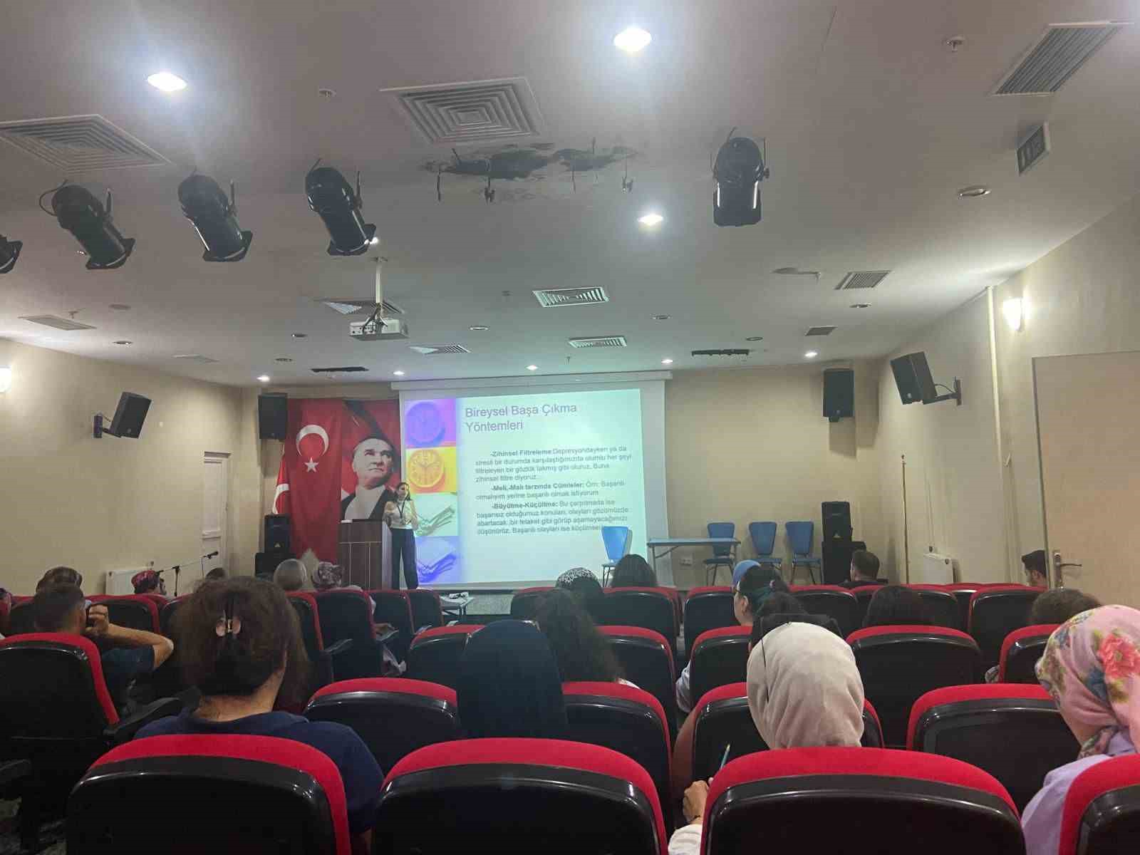 Sağlık elçileri eğitimleri Akçakoca’da devam ediyor