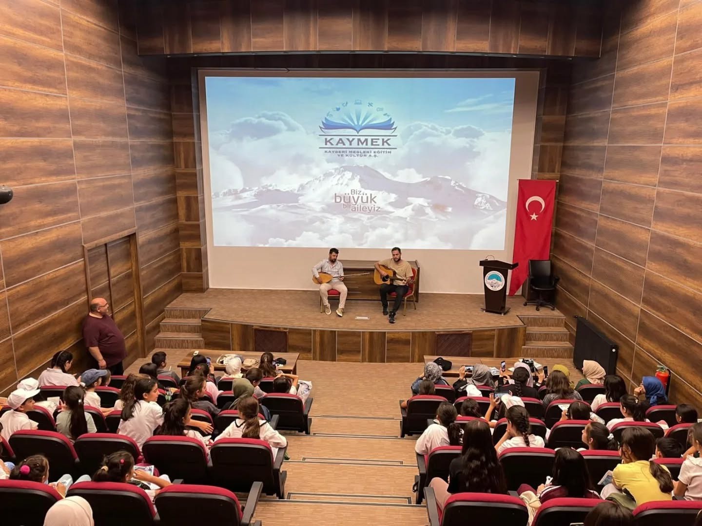 KAYMEK’ten El Emeği Gönül Bağı Projesi