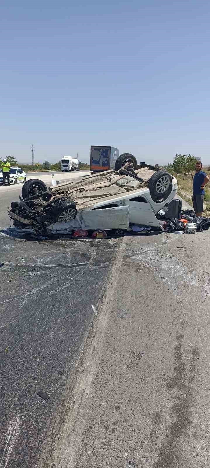 Karapınar&rsquo;da otomobiller &ccedil;arpıştı: 2 yaralı
