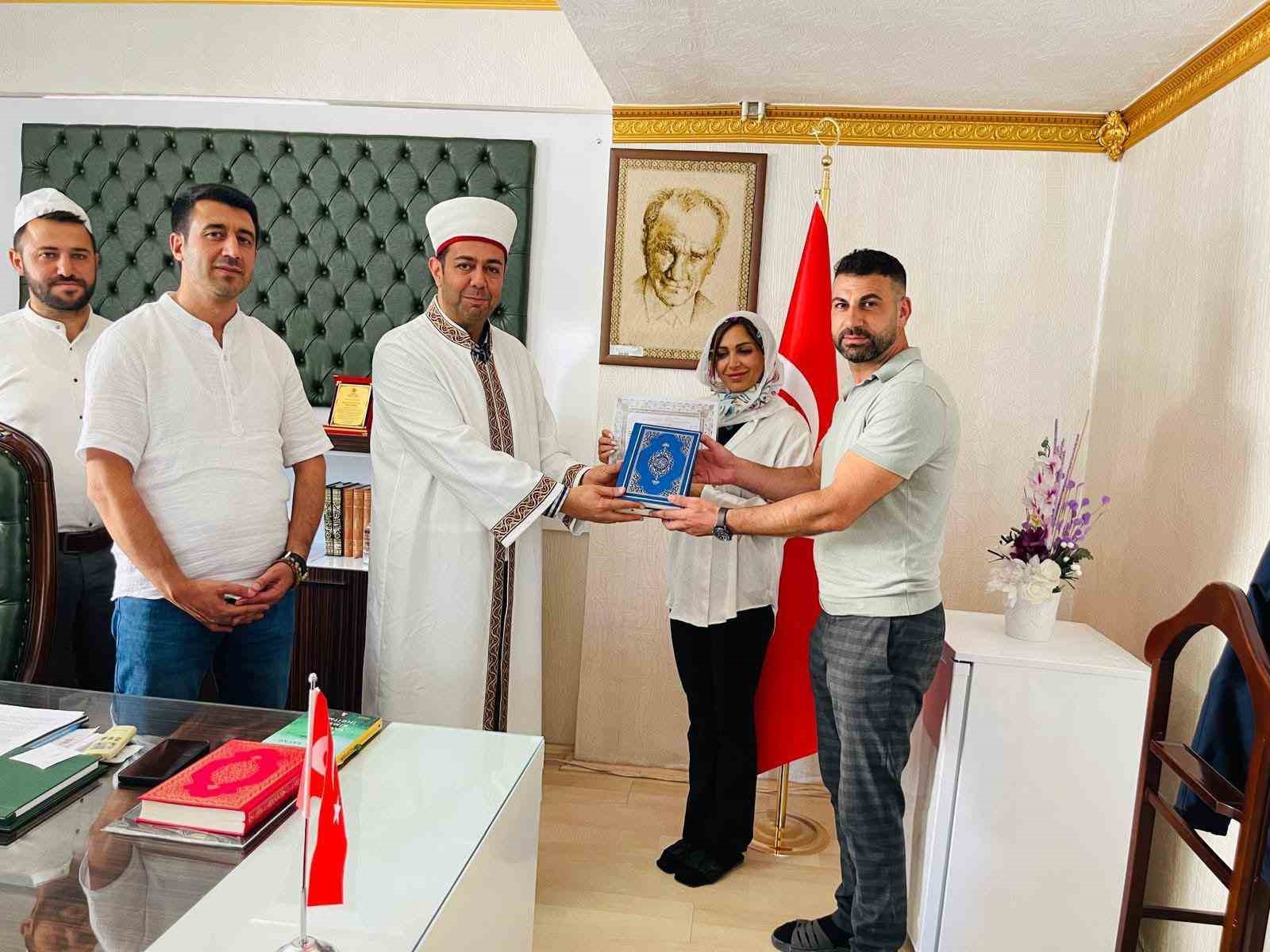 Alman Shıma, Elazığ’da İslamiyet’i seçti