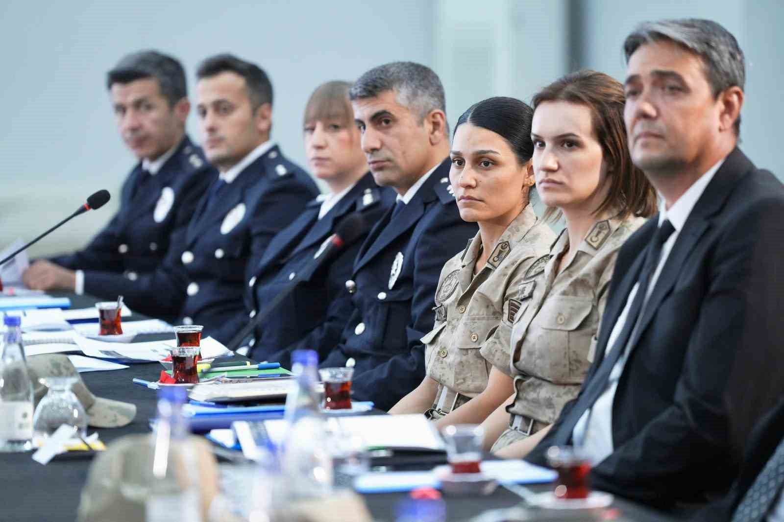 İçişleri Bakanı Yerlikaya: "Artık terörsüz bir Türkiye’nin eşiğindeyiz"
