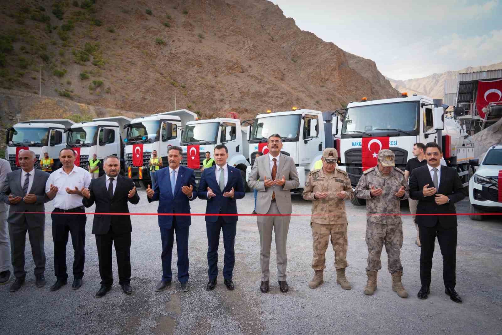 Hakkâri’ye 93 milyonluk araç takviyesi