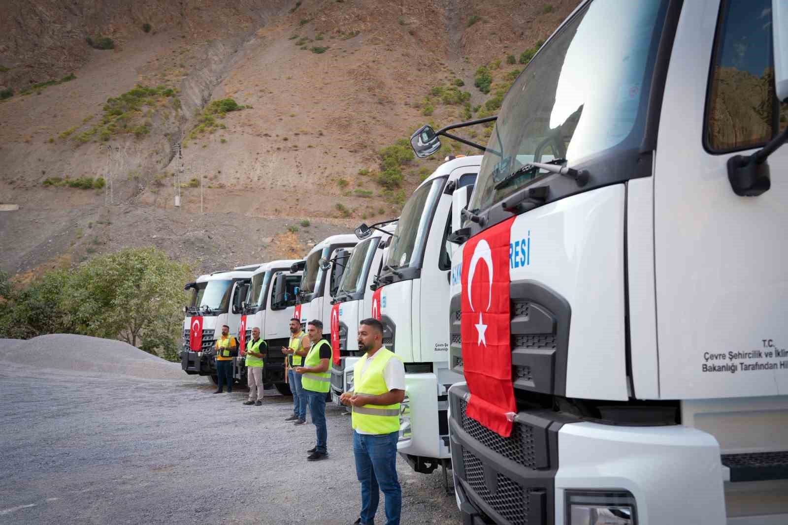 Hakkâri’ye 93 milyonluk araç takviyesi