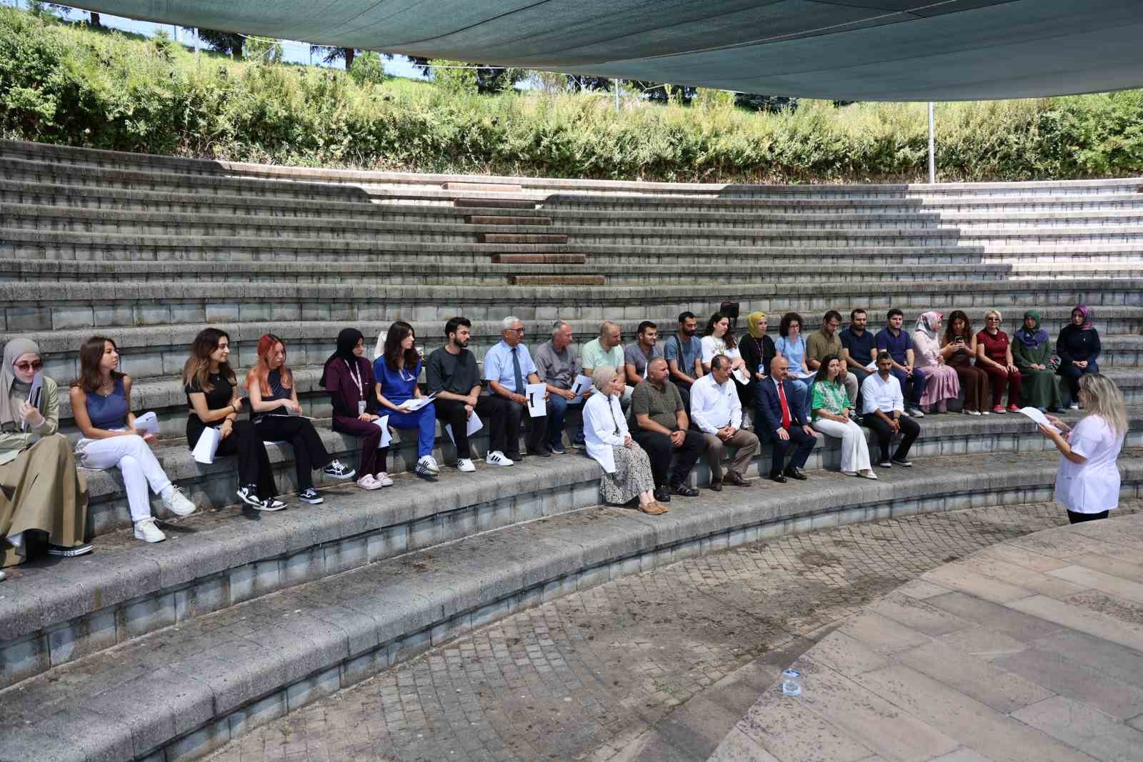 D&uuml;zce &Uuml;niversitesi&rsquo;nden, ormanı koru, bağımlılığa son ver &ccedil;ağrısı
