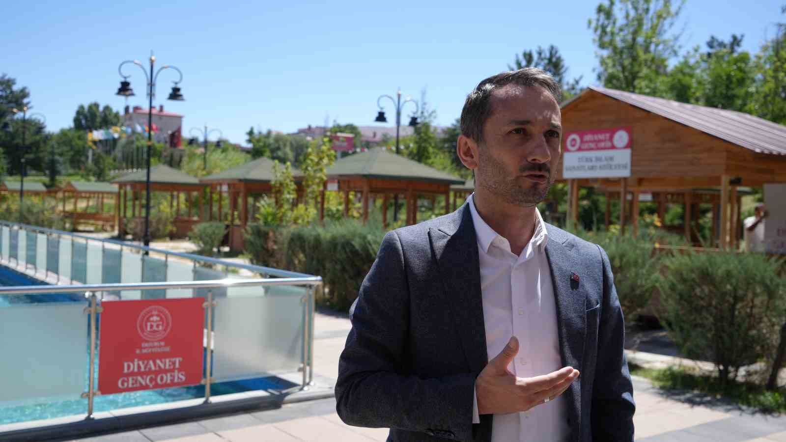 Erzurum Diyanet Gen&ccedil; Ofis&rsquo;i gen&ccedil;leri bekliyor
