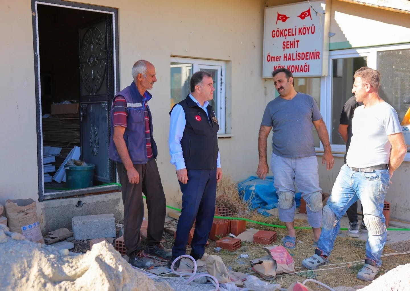 Vali Eldivan, G&ouml;k&ccedil;eli ve Konursu k&ouml;ylerinde incelemede bulundu
