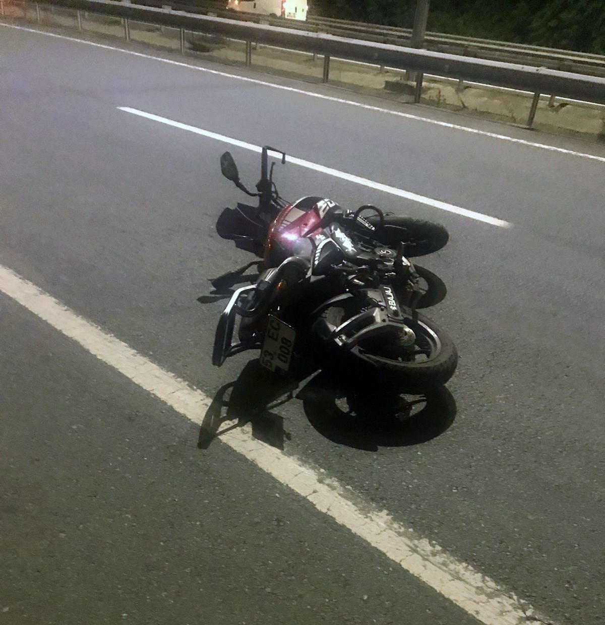 Rize’deki kazada motosiklet sürücü hayatını kaybetti