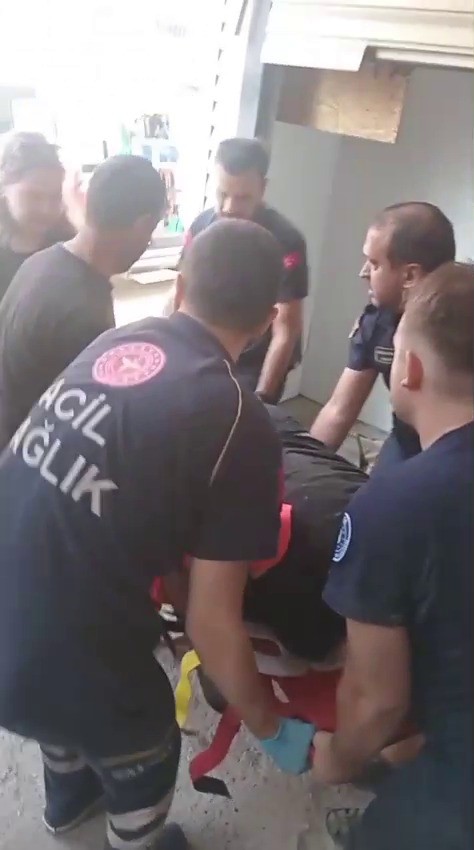 Bursa’da asansörde korkulu anlar: 1 yaralı