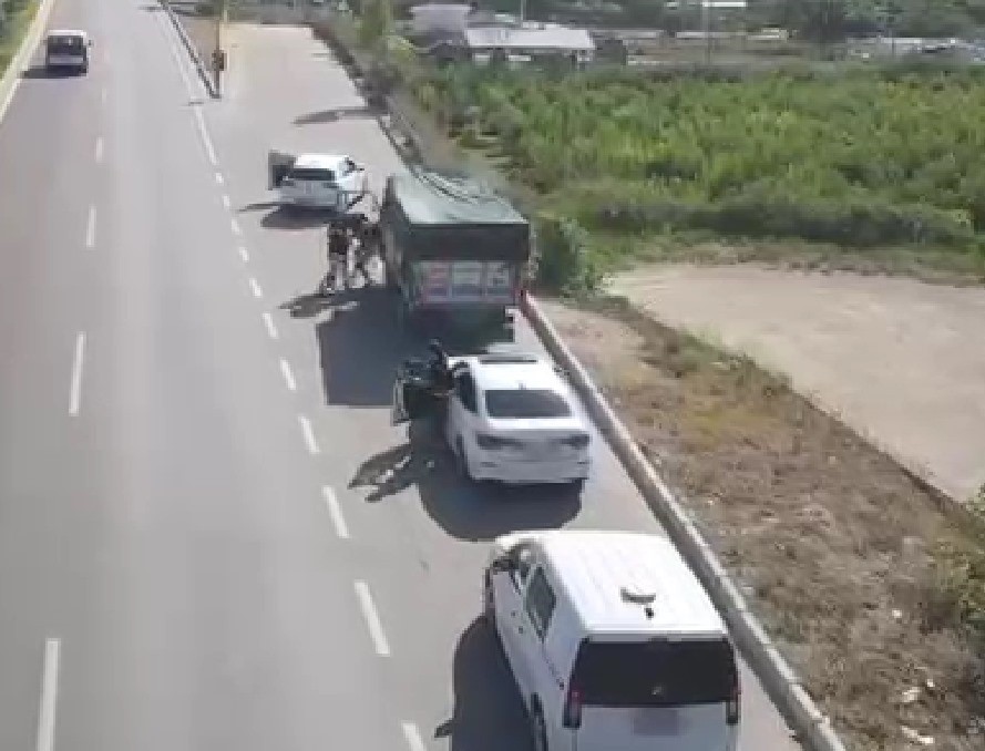 Denizli&rsquo;de 3 bin litre ka&ccedil;ak alkol yakalandı
