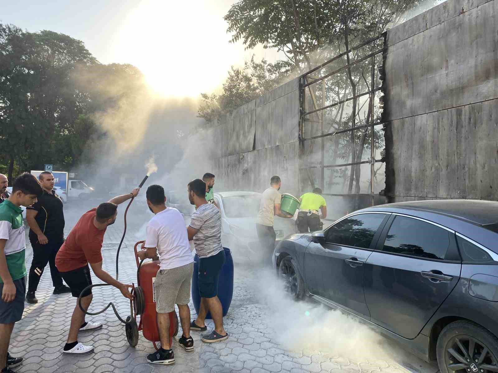 İzelman otoparkında yangın paniği
