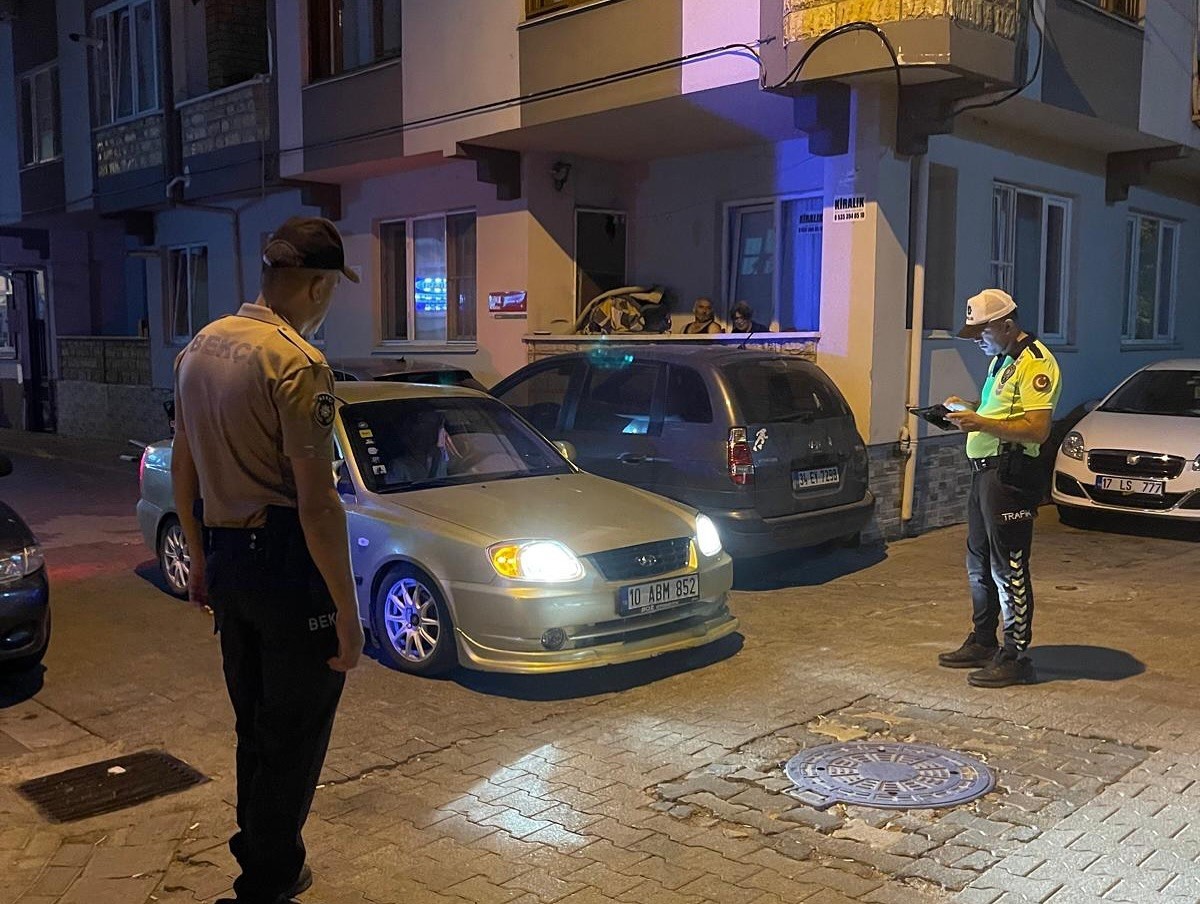 Gönen’de gece denetimi: Kurallara uymayan sürücülere ceza yağdı