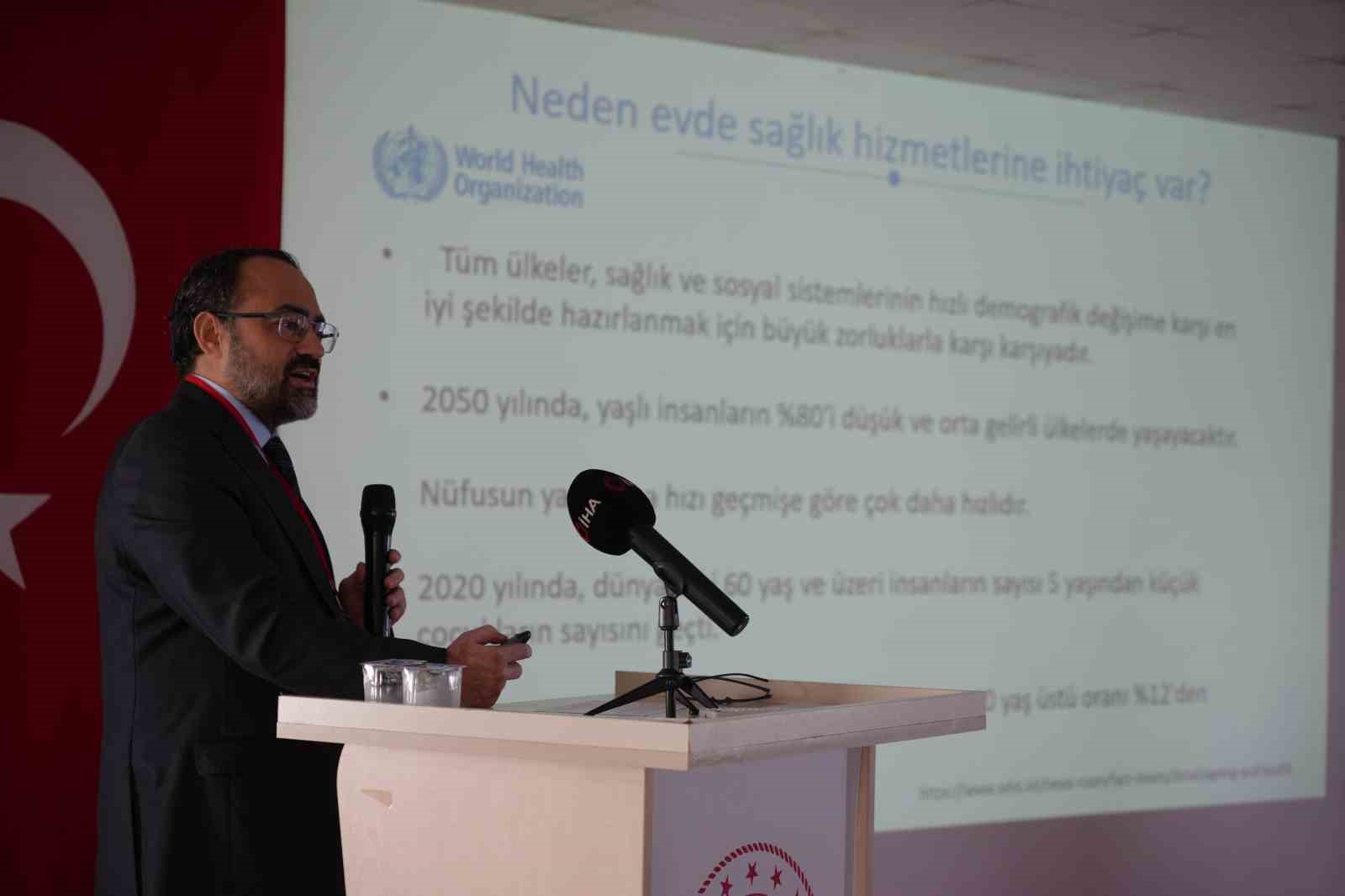 Samsun&rsquo;da &rsquo;Yaşlılık &Ccedil;alıştayı&rsquo;
