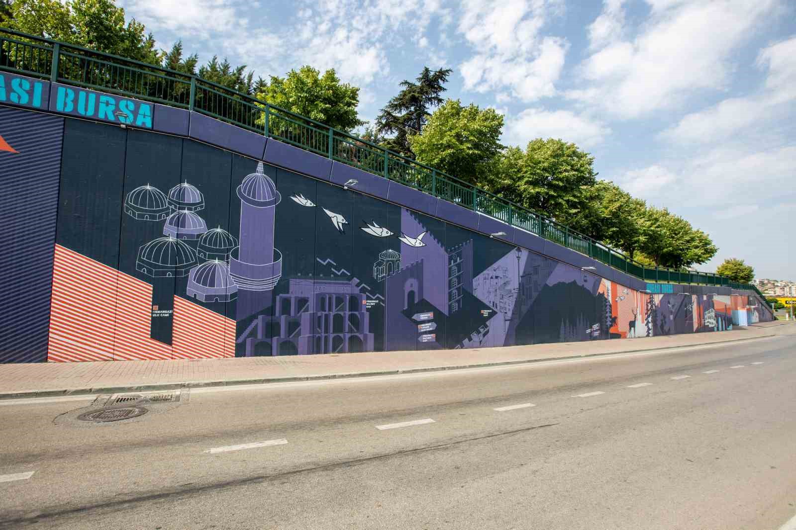 Bursa’nın turizm haritası duvarlarda canlanıyor
