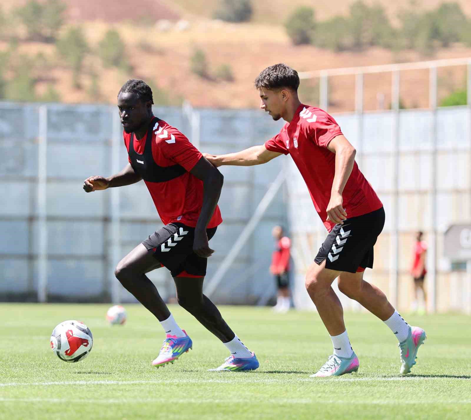 Sivasspor’da Bodrum FK mesaisi sürüyor