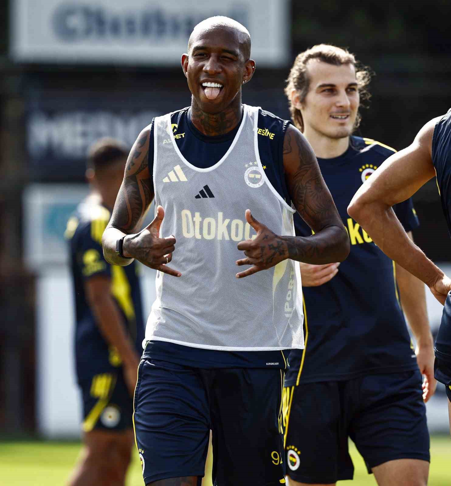 Fenerbahçe, Göztepe maçının hazırlıklarına başladı