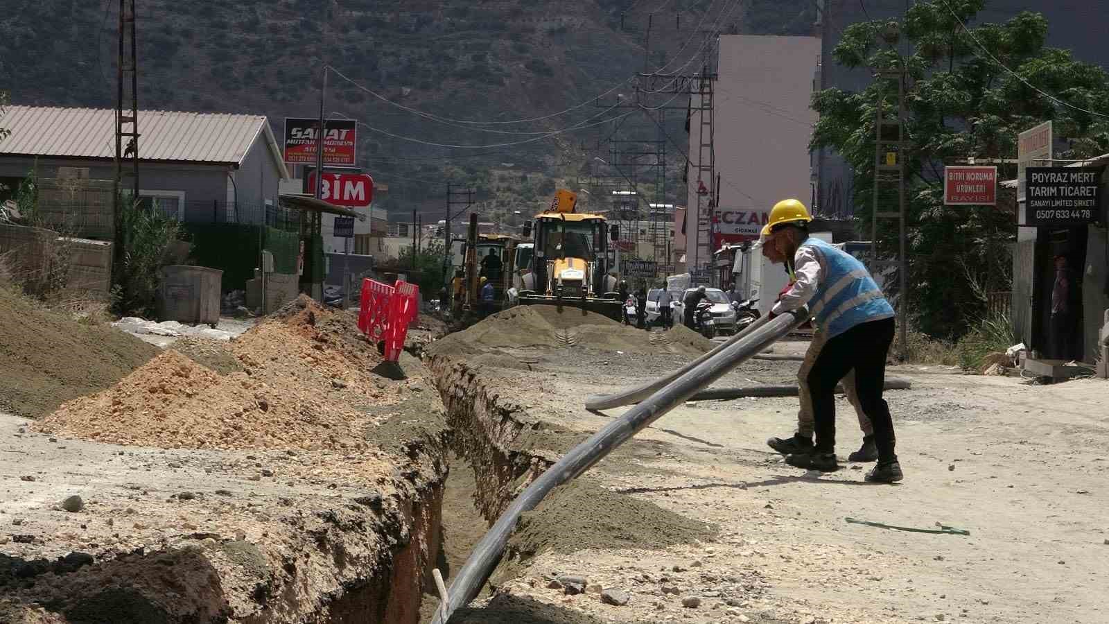 Hatay’da son 65 yılın en kurak seviyesinde 150 sondaj kuyusu açıldı