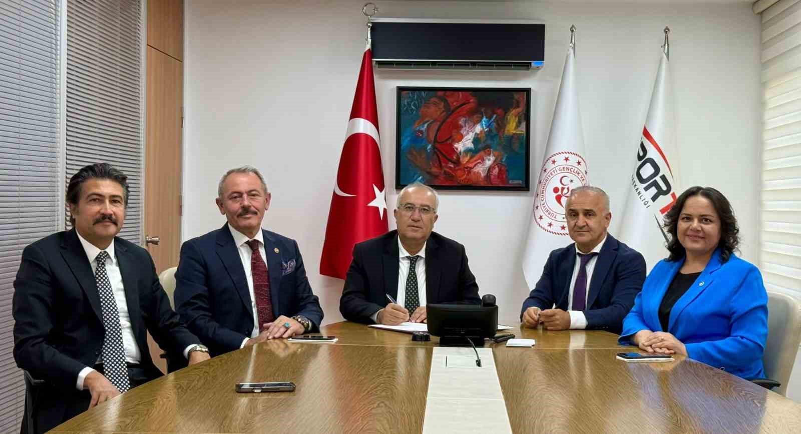 Çameli’ye 25 milyonluk spor yatırımı kazandırılıyor