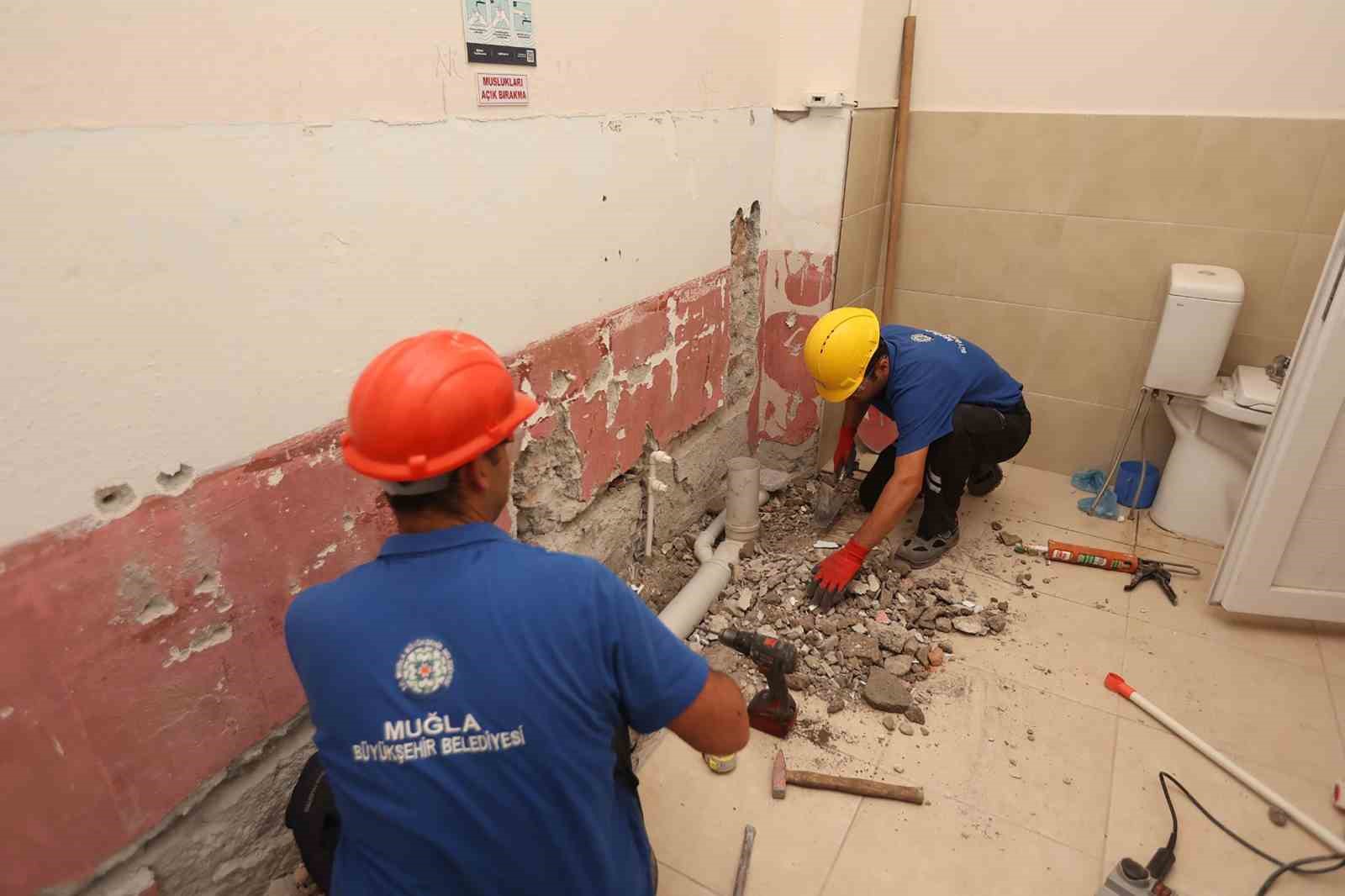 Muğla Büyükşehir’den okullara tadilat desteği