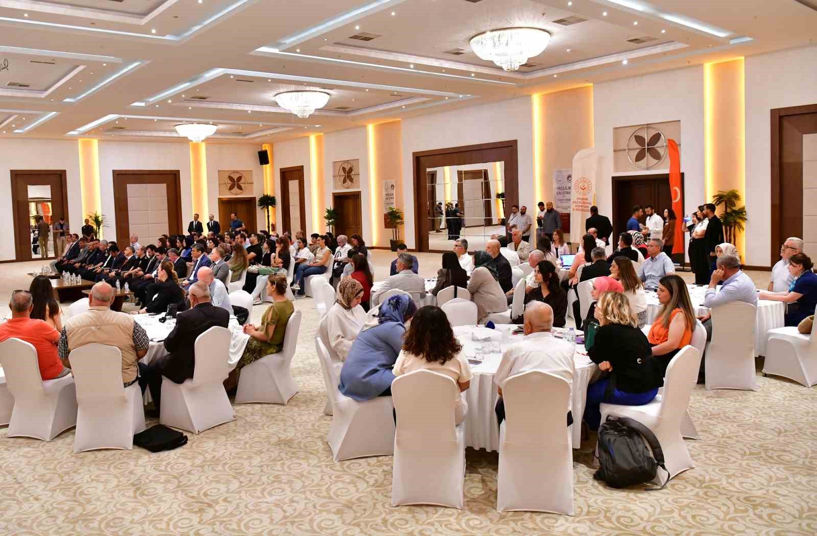 Kırşehir’de yaşlıların sorunları tespit edilecek