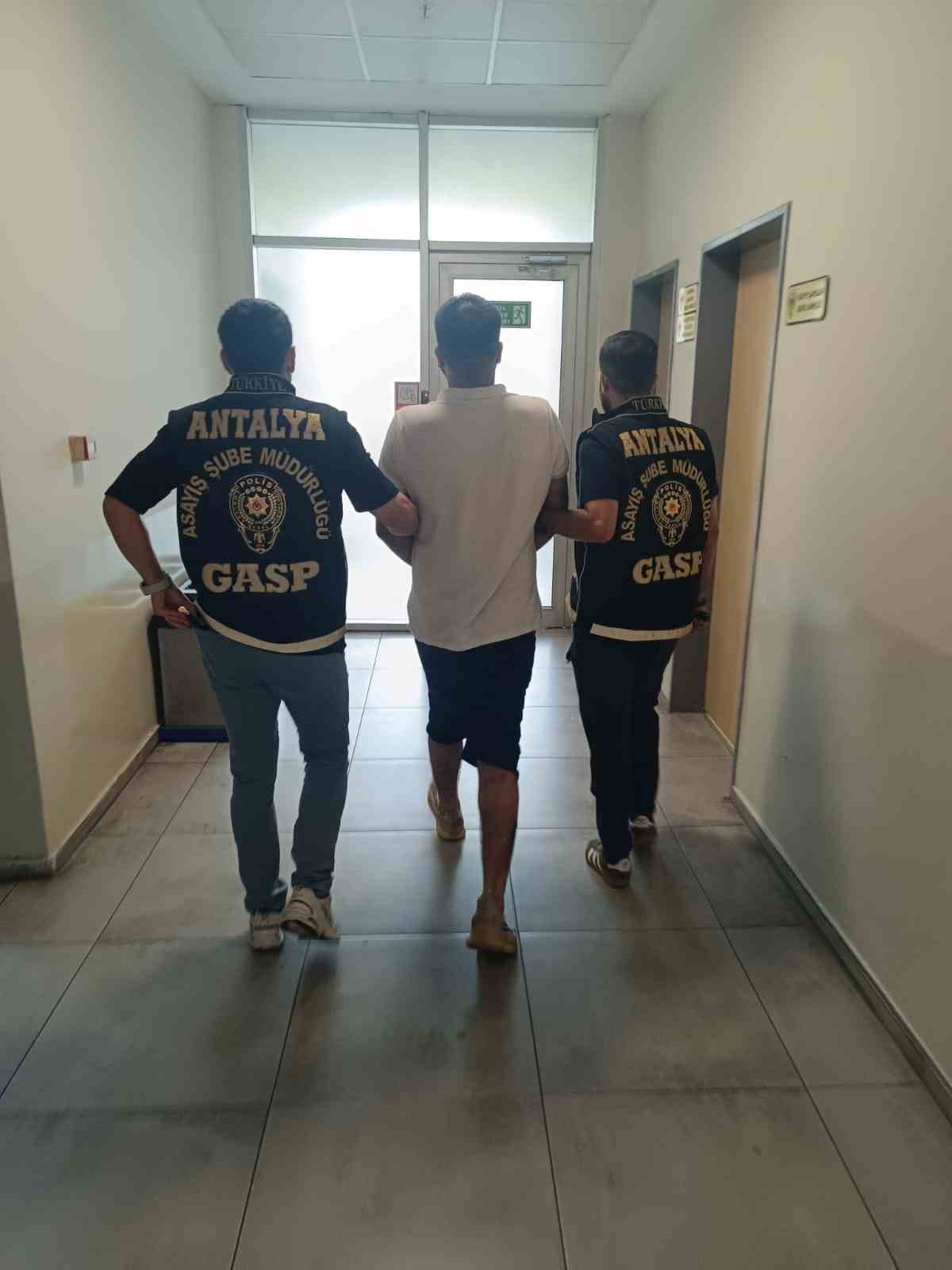 25 milyon liralık zarara sebep olan kundaklamaya 2 tutuklama