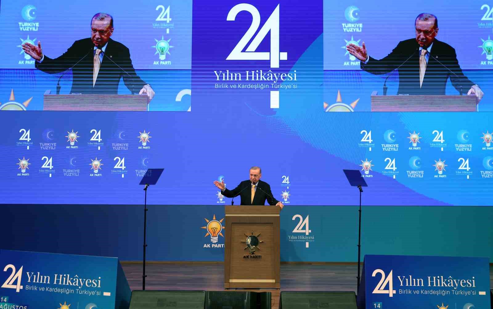 Cumhurbaşkanı Erdoğan: "Her konuda aynı düşünmek zorunda değiliz; ama Terörsüz Türkiye’yi gerçeğe dönüştürmekle mükellefiz"
