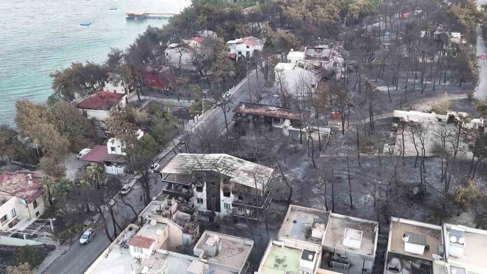 Çanakkale’de yaşanan yangınlarda 89 aileye toplam 5 milyon 280 bin lira acil yardım destek ödemesi sağlandı