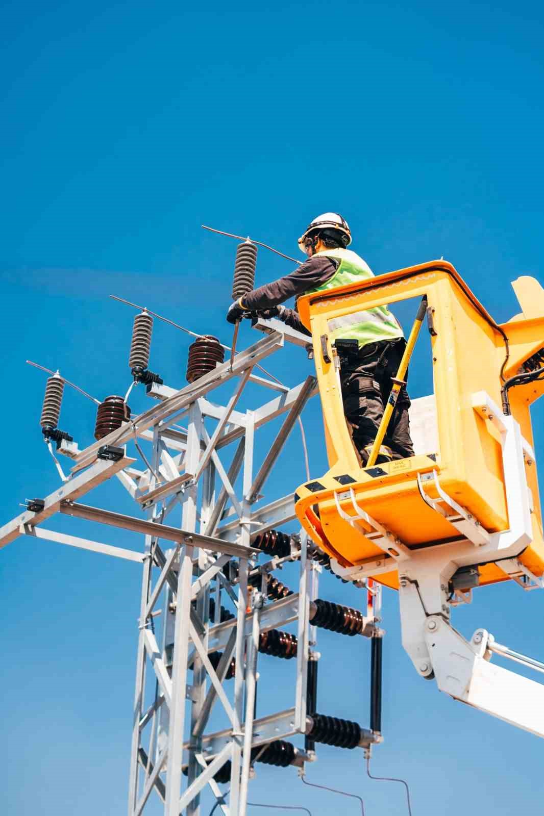 Toroslar EDAŞ&rsquo;tan Adana&rsquo;daki elektrik kesintileri ve alınan &ouml;nlemlere ilişkin a&ccedil;ıklama
