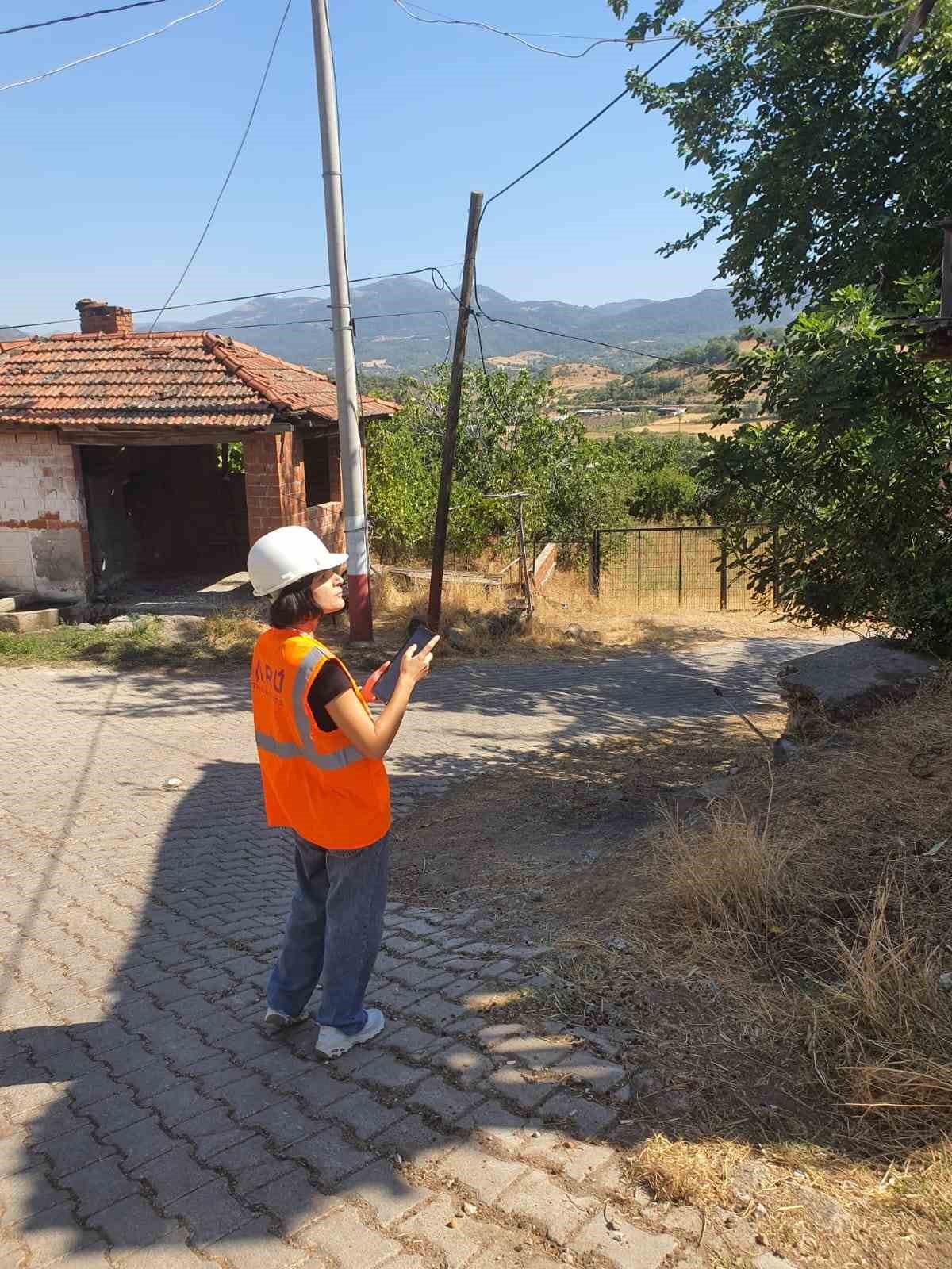 BAR&Uuml;&rsquo;den deprem b&ouml;lgesindeki hasar tespit &ccedil;alışmalarına destek
