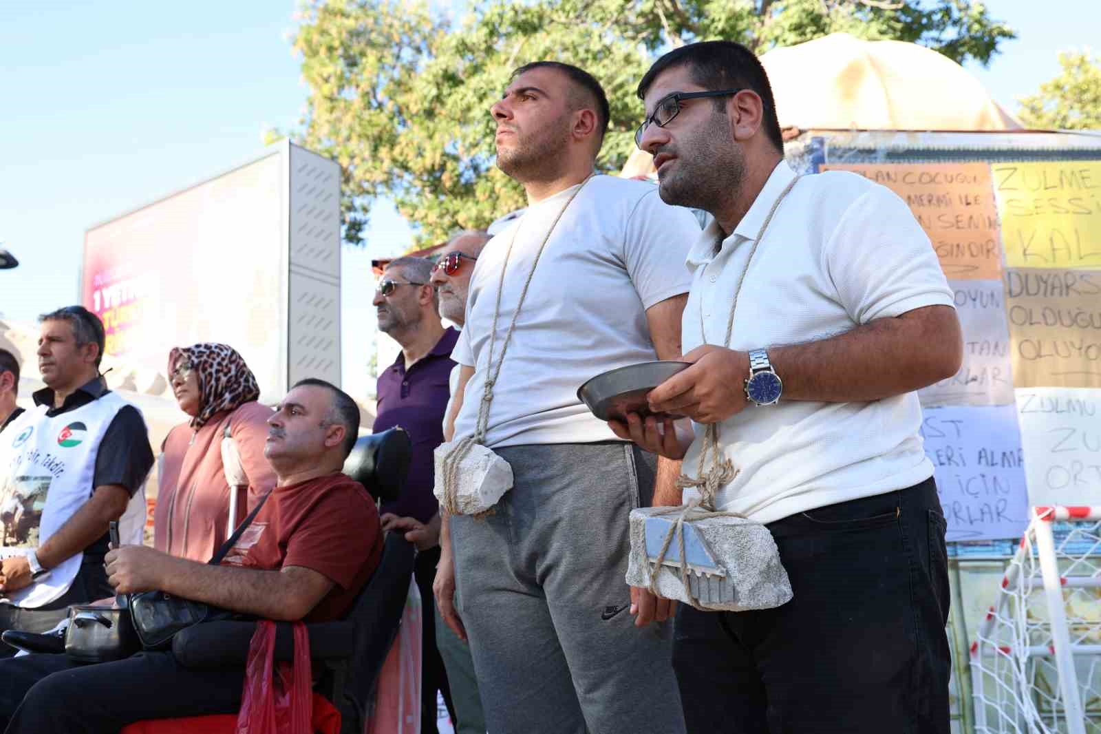 &Ouml;zel bireylerden "Gazze" i&ccedil;in anlamlı etkinlik

