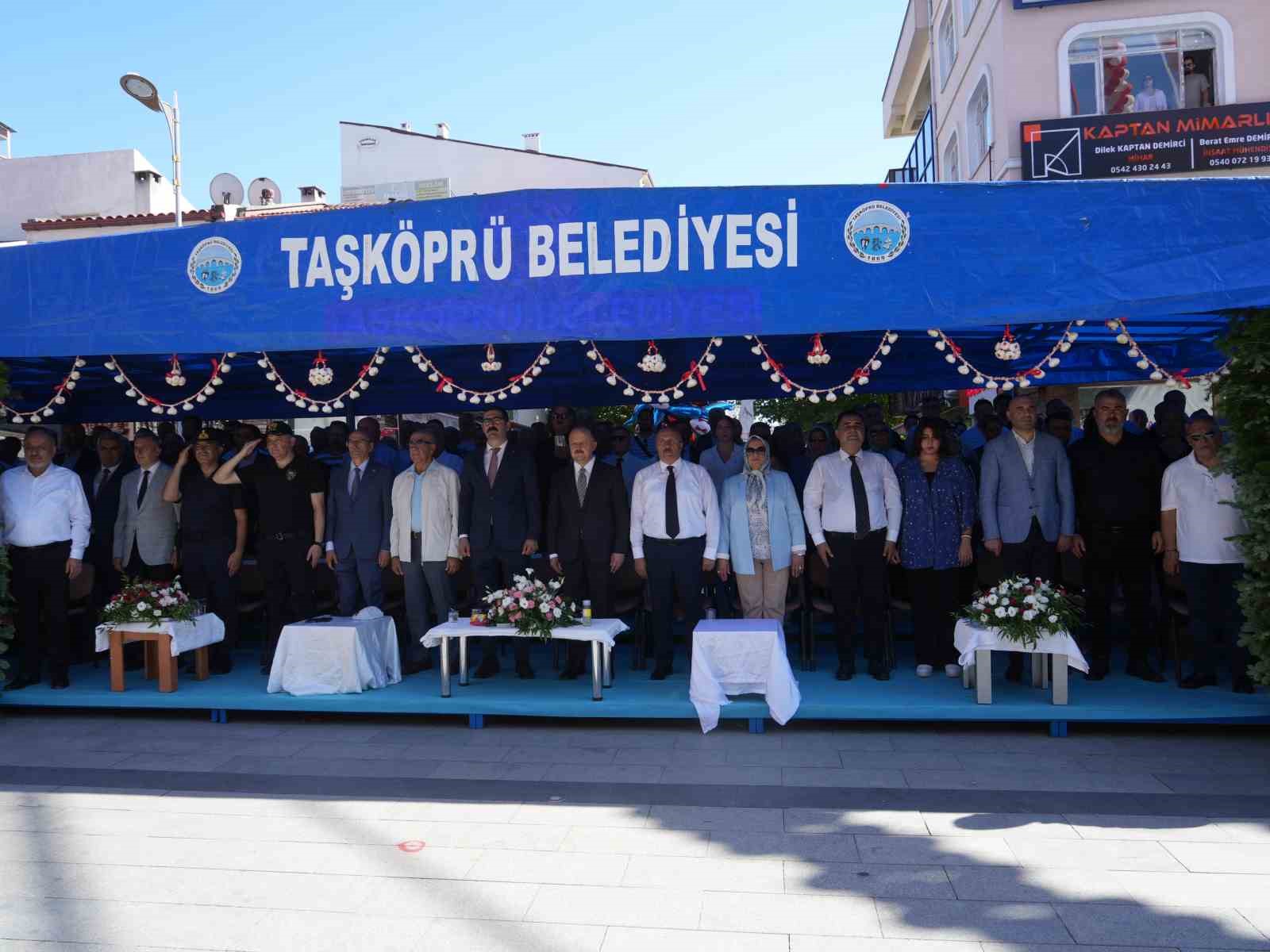 35. Uluslararası Taşk&ouml;pr&uuml; K&uuml;lt&uuml;r ve Sarımsak Festivali başladı
