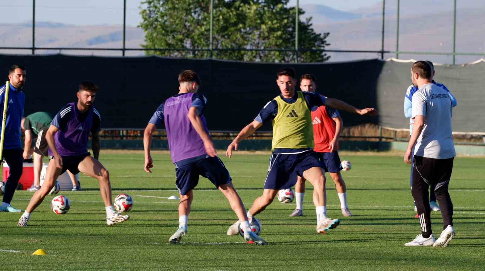 Serkan &Ouml;zbalta: "Amed ma&ccedil;ının diğerlerinden bir farkı yok"
