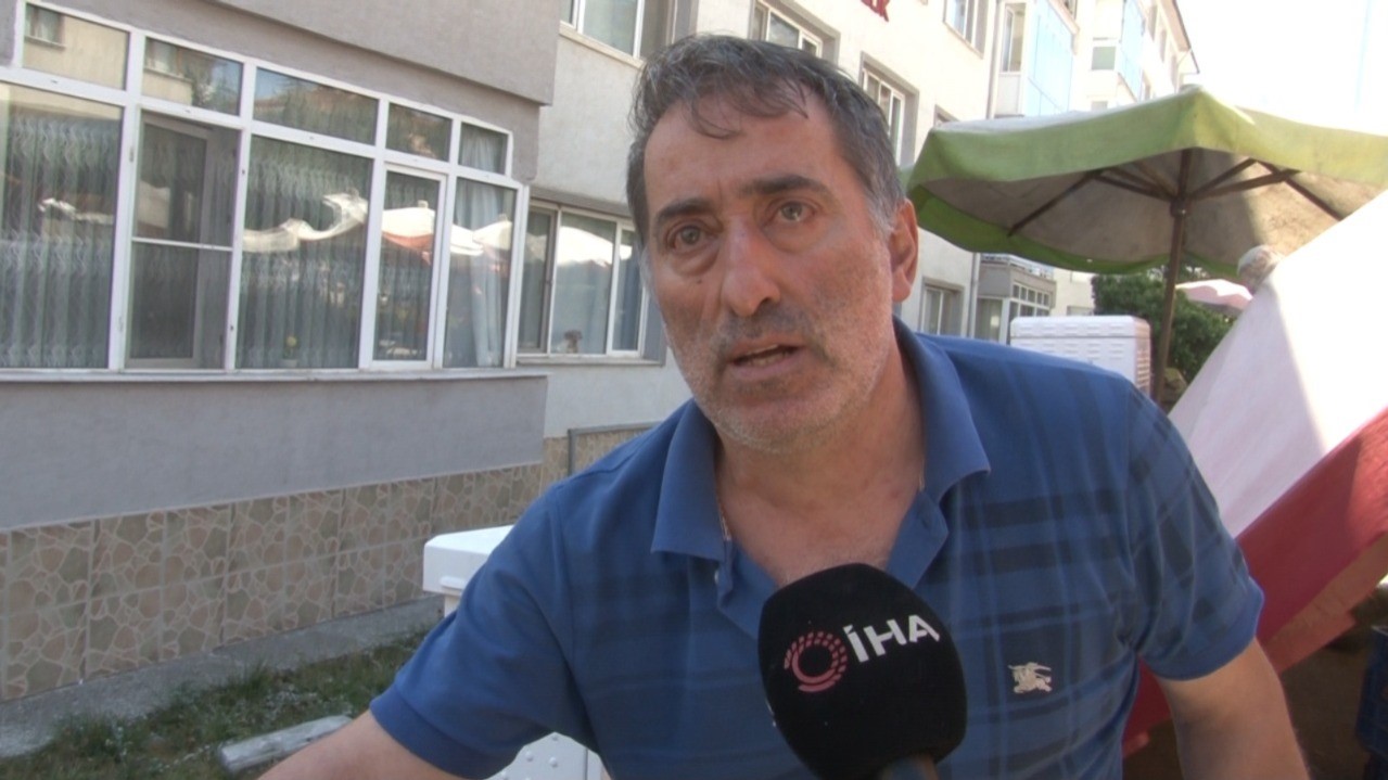 Yıkılan bah&ccedil;e duvarıyla ilgili vatandaş ve pazarcı arasında gerginlik &ccedil;ıktı
