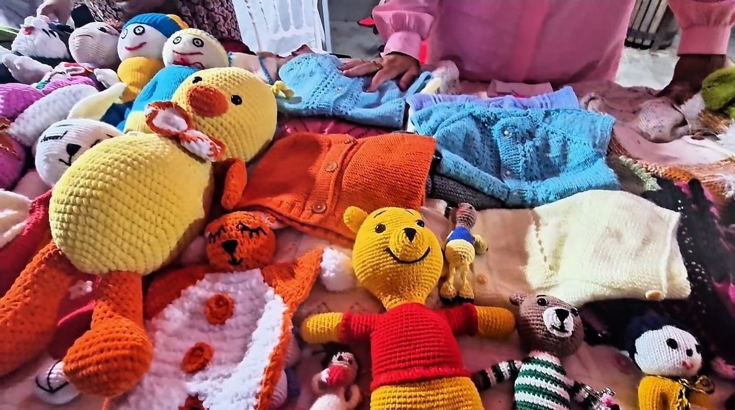 Hanımeli Pazarı kadınlara kazan&ccedil;, &ccedil;ocuklara eğlence sağladı
