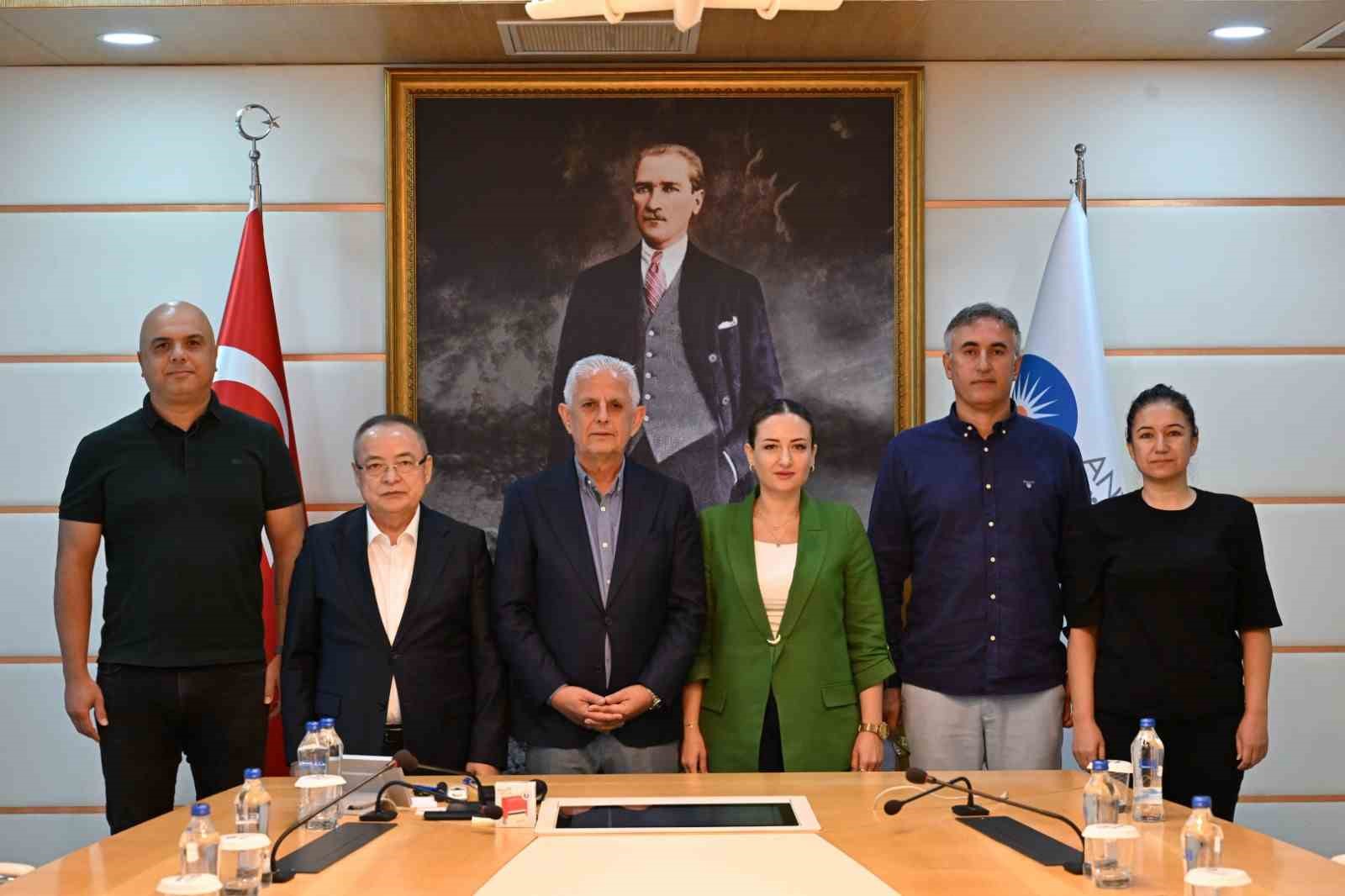 Antalya Büyükşehir Belediyesi’nden denizlerin korunması için protokol