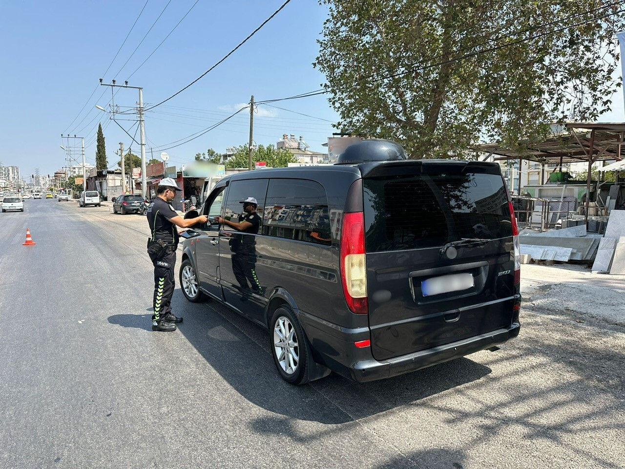 Antalya’da 1 haftada 68 bin araç denetlendi