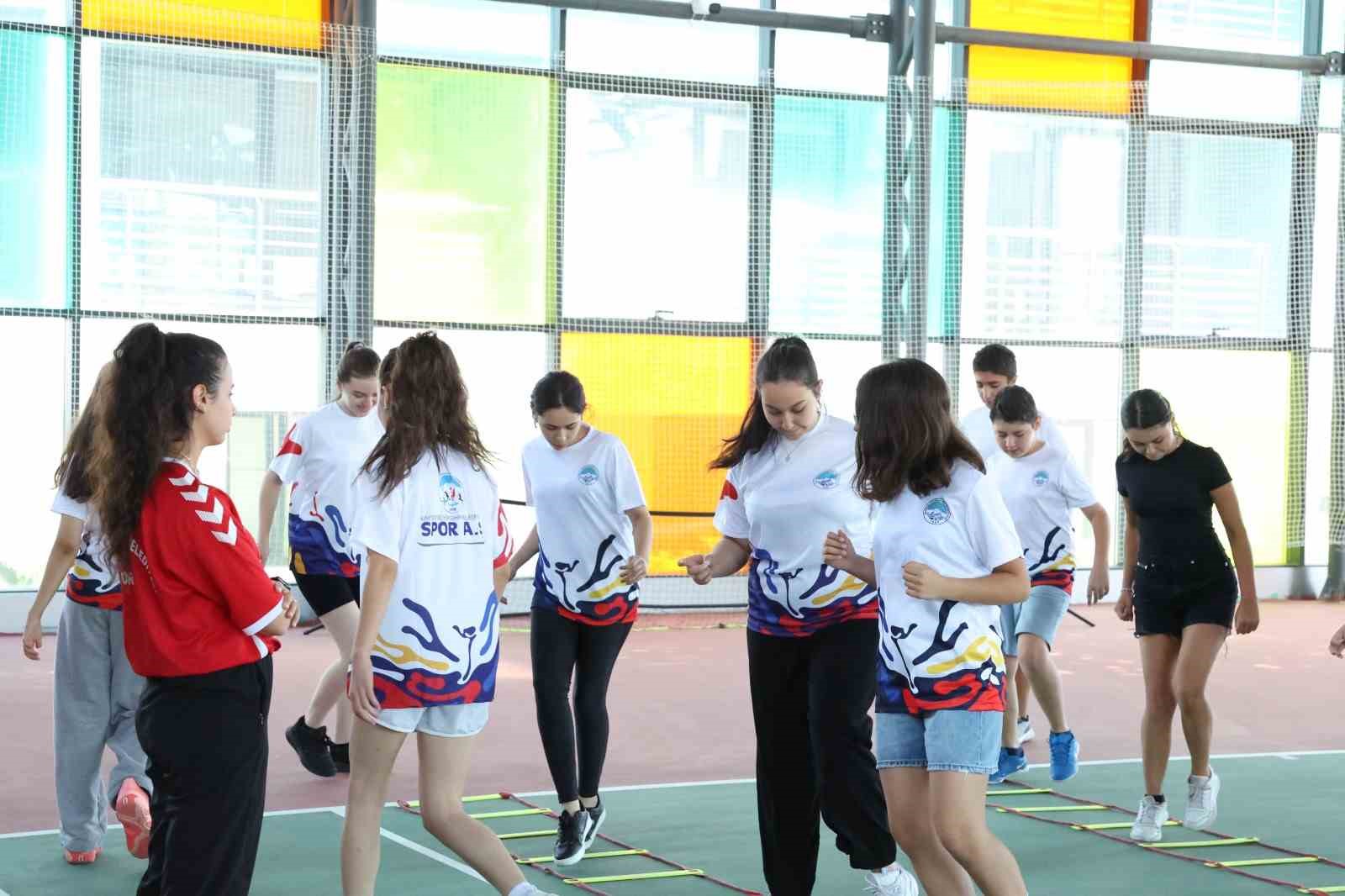 Büyükşehir Spor AŞ’nin yaz spor okullarında 3’üncü dönem başladı