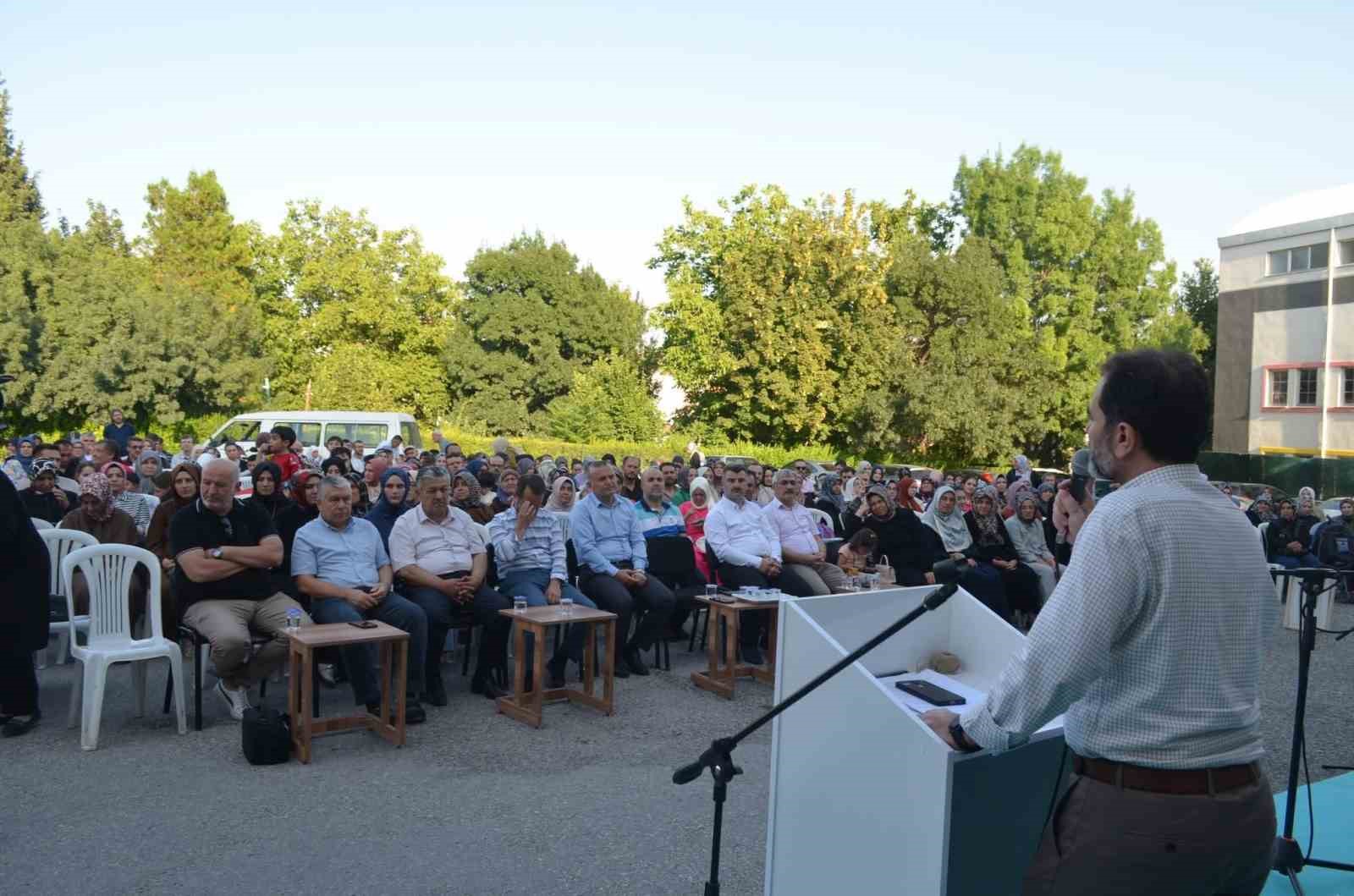 Kavaklı Kız Kur&rsquo;an Kursu&rsquo;nda yaz d&ouml;nemi kapanış programı
