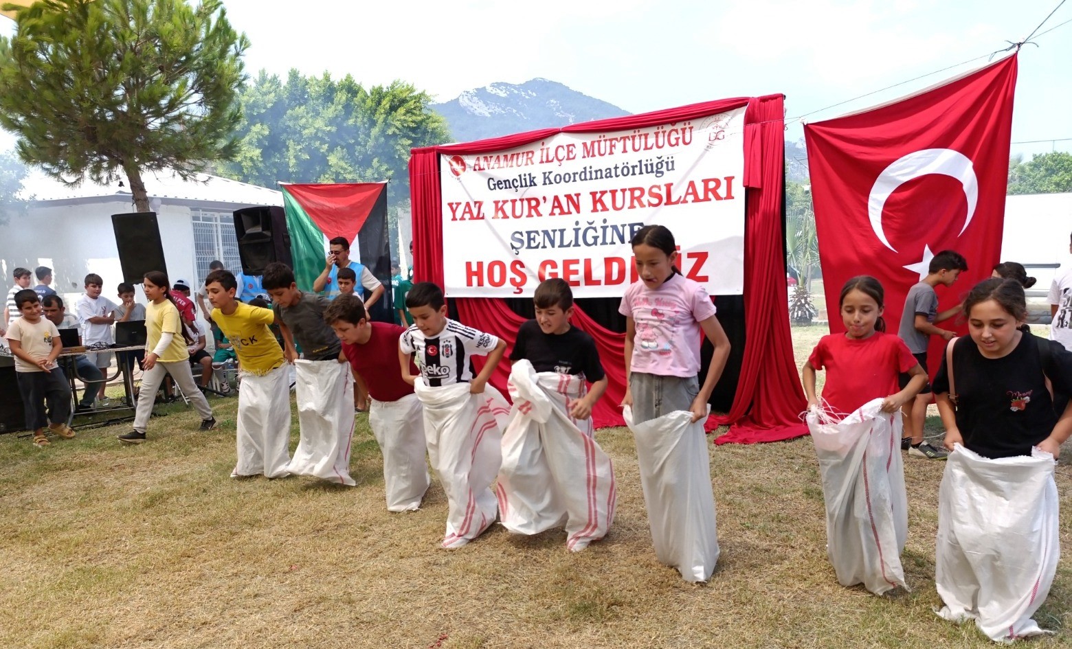 Anamur’da Yaz Kur’an Kursları şenlikle sona erdi