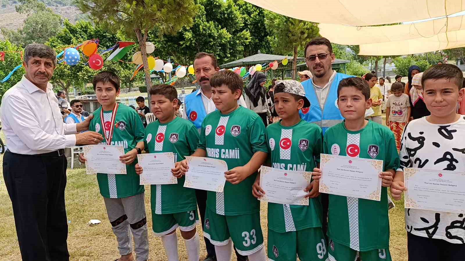 Anamur’da Yaz Kur’an Kursları şenlikle sona erdi