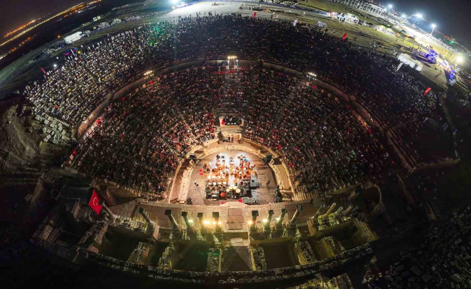 Neşet Ertaş türküleri Laodikya’da hayat buldu