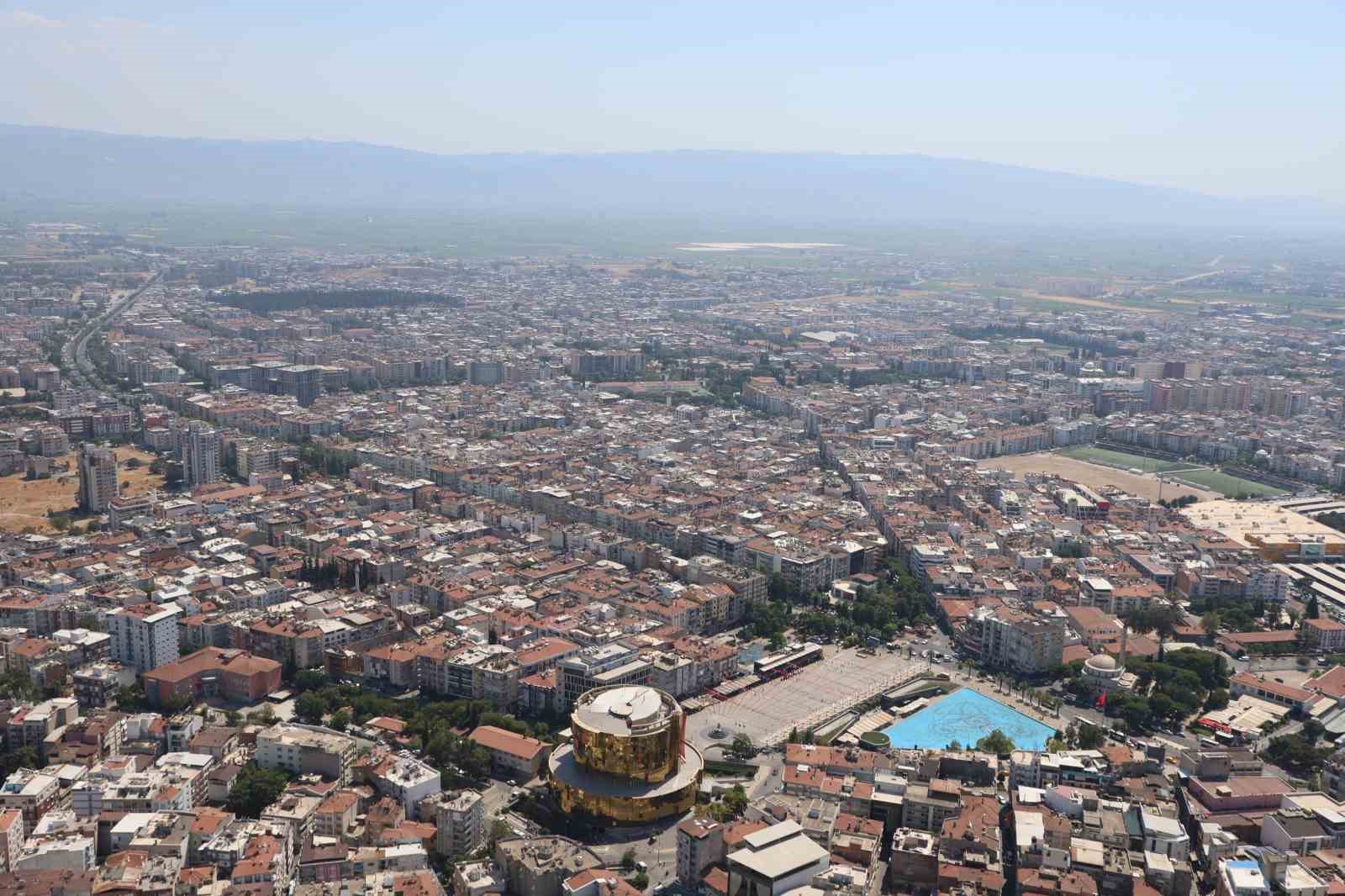 Başkanların katılımı, Aydın’da AK Parti’ye ilkleri yaşattı
