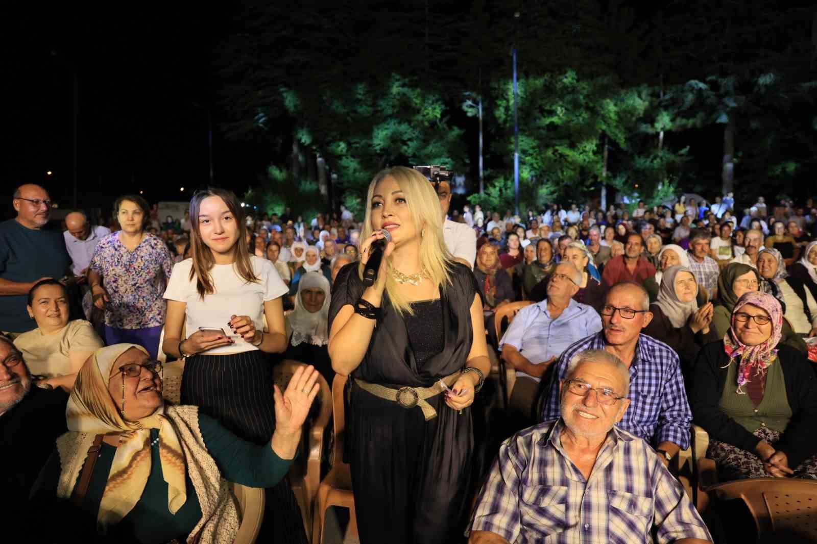 Nurcan Altınok, Çameli festivalinde unutulmaz bir gece yaşattı